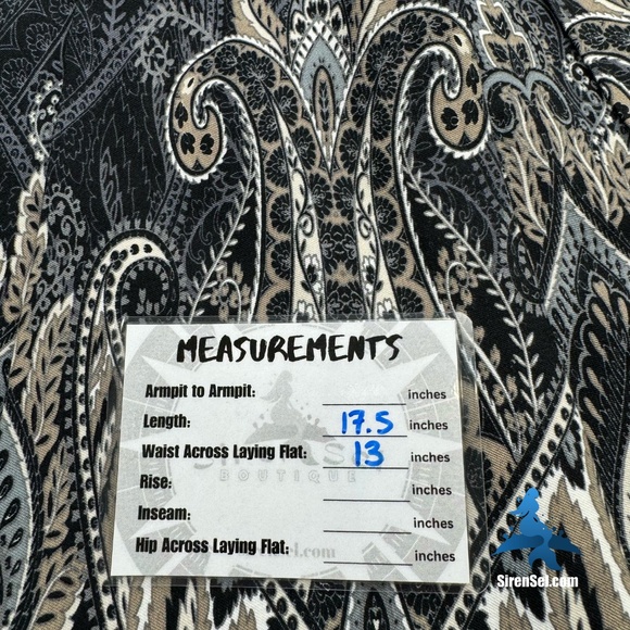 1043 Petite Banana Republic Box Pleated Skater/Circle Skirt - Size 00P Black/Tan - Picture 15 of 16